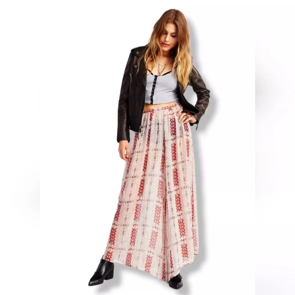 NWOT Urban Outfitters Band of Gypsies Large Sheer Chiffon Wide Leg Pants - Picture 3 of 7